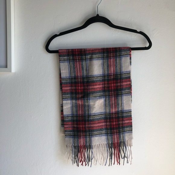 James Pringle Weavers Accessories - 100% Wool Tartan Scarf